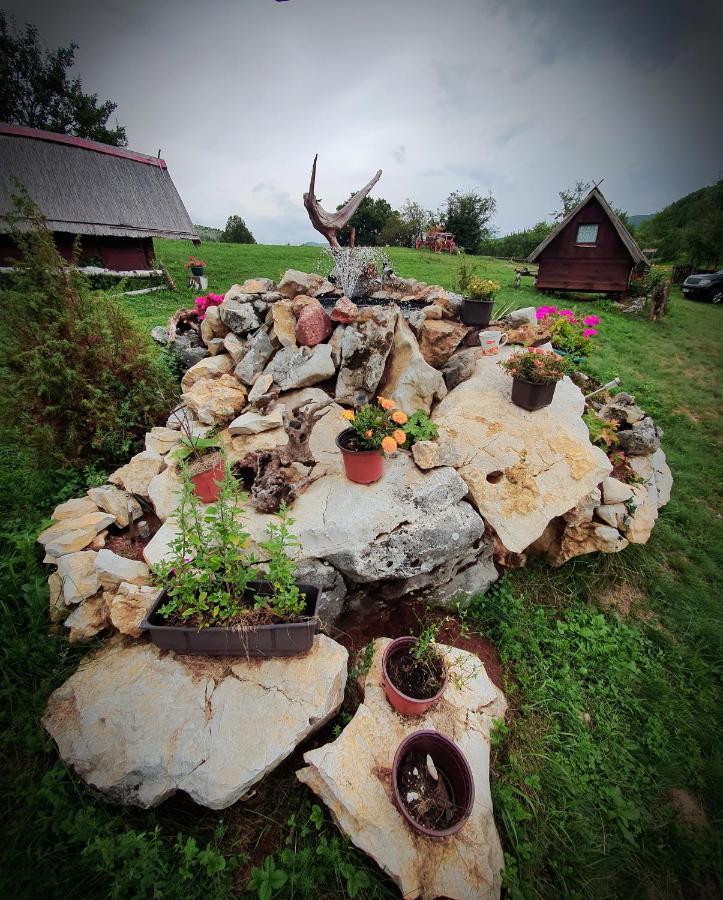 Log Cabin Uvac Nova Varoš Eksteriør billede