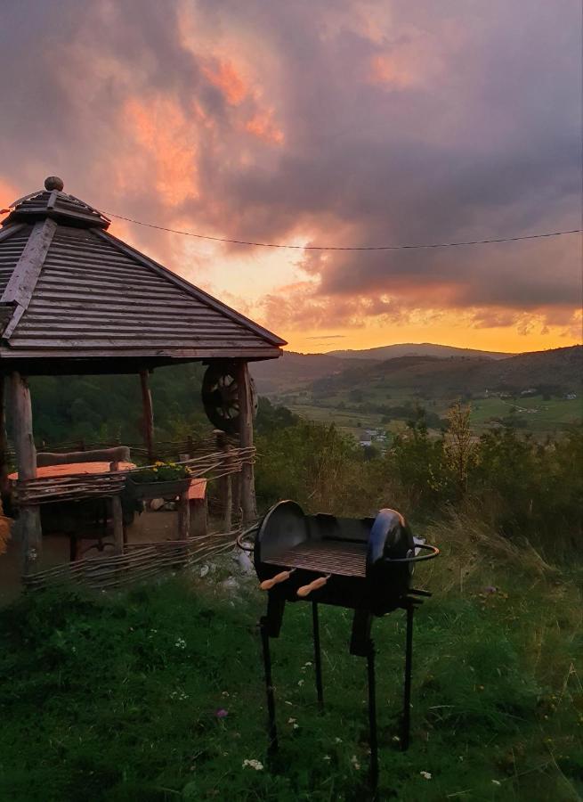 Log Cabin Uvac Nova Varoš Eksteriør billede