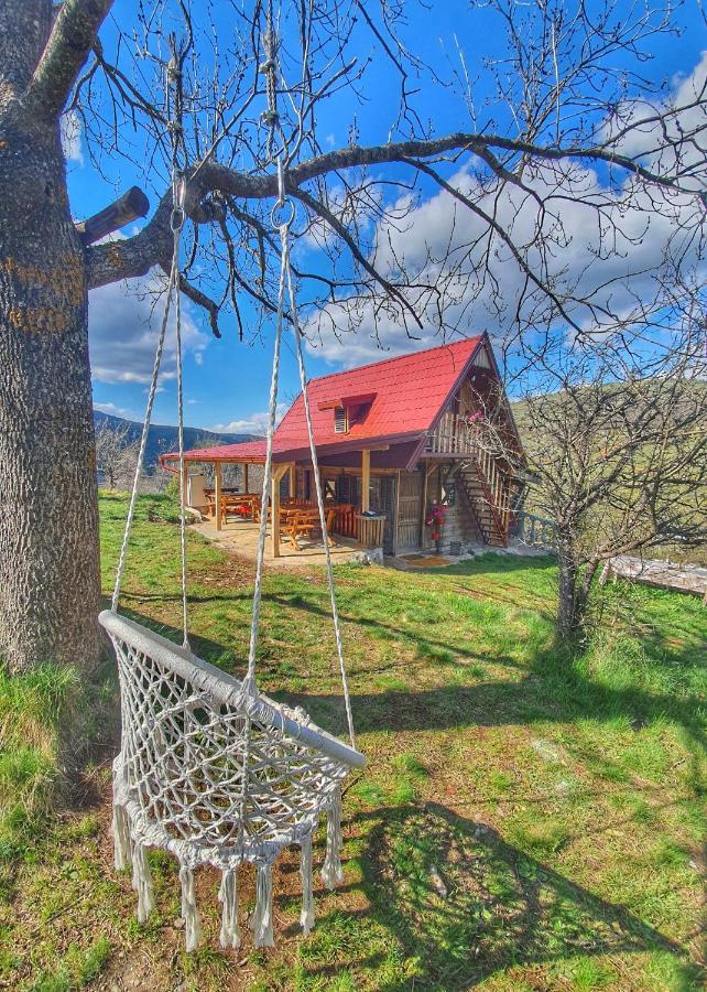 Log Cabin Uvac Nova Varoš Eksteriør billede