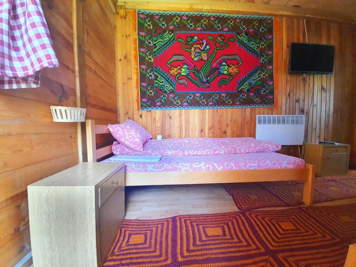 Log Cabin Uvac Nova Varoš Eksteriør billede