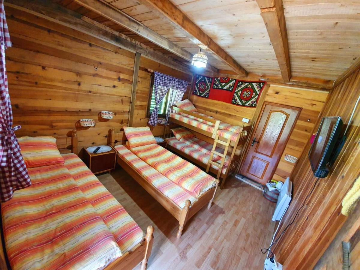 Log Cabin Uvac Nova Varoš Eksteriør billede